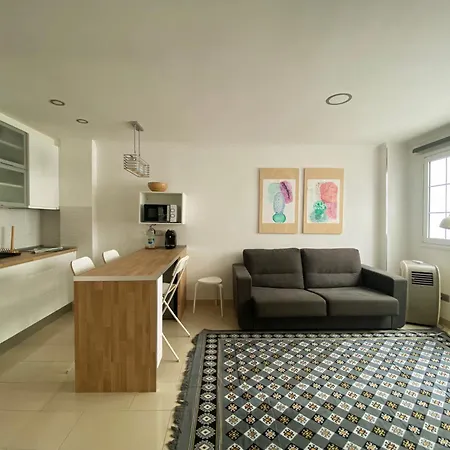 Alfredo L Jones Atico Apartment *