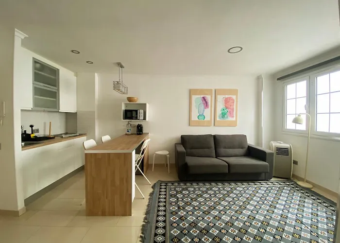 Alfredo L Jones Atico Apartment *